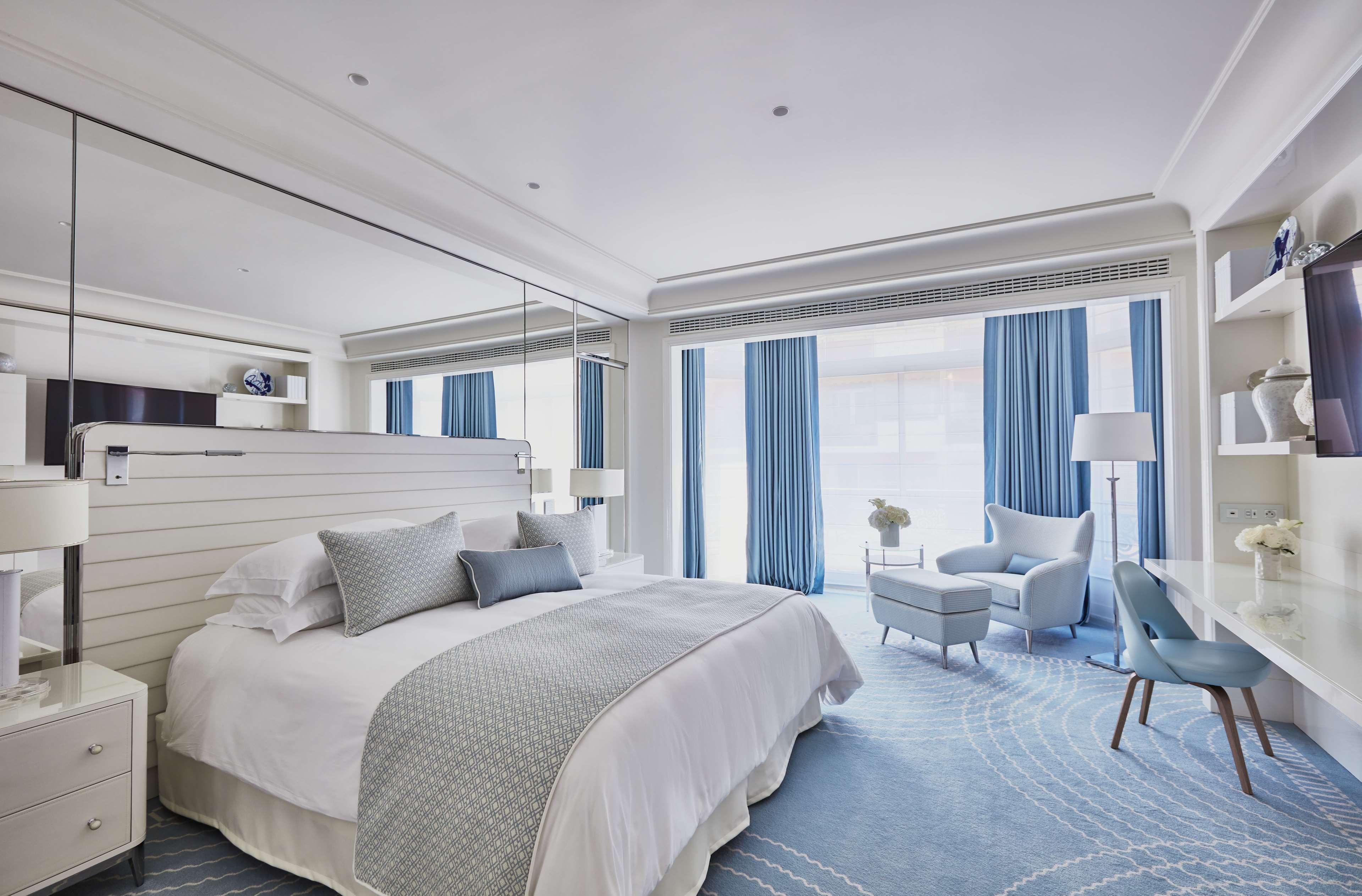 Hotel Martinez, In The Unbound Collection By Hyatt Cannes Esterno foto Deluxe Room